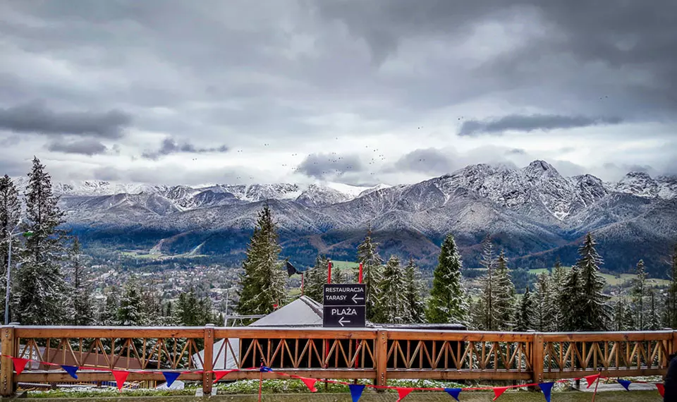 Widok z Gubałówki na Tatry